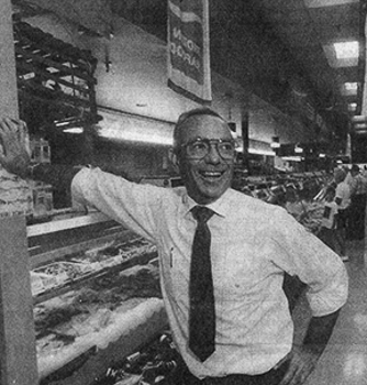 Holiday Market Royal Oak Employee at Meat & Seafood Counter